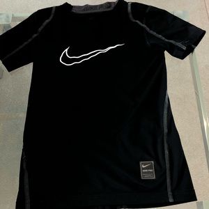 Nike dry fit teeshirt